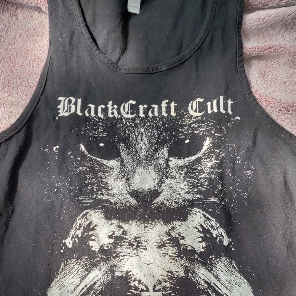 NWOT Black craft cult unholy cat, crow, &wolf tank